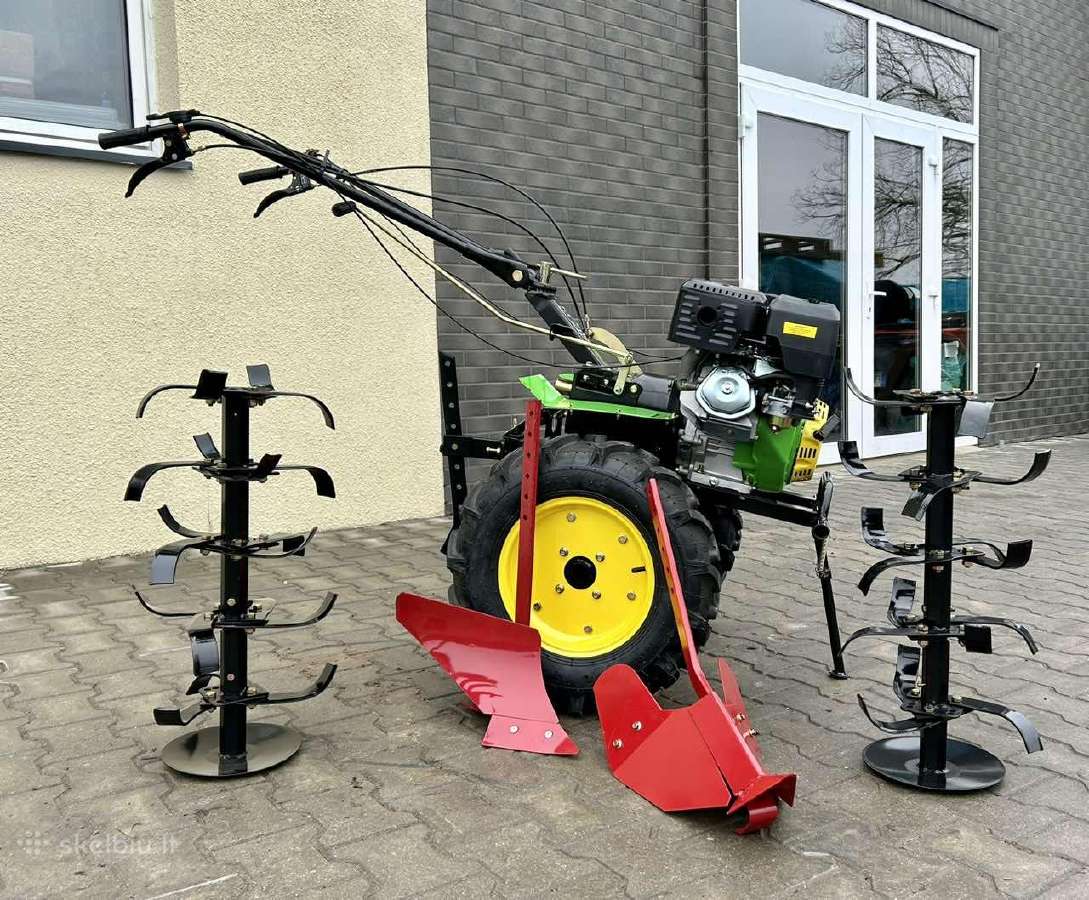 Galingas motoblokas su priedais - nuotraukos Nr. 2