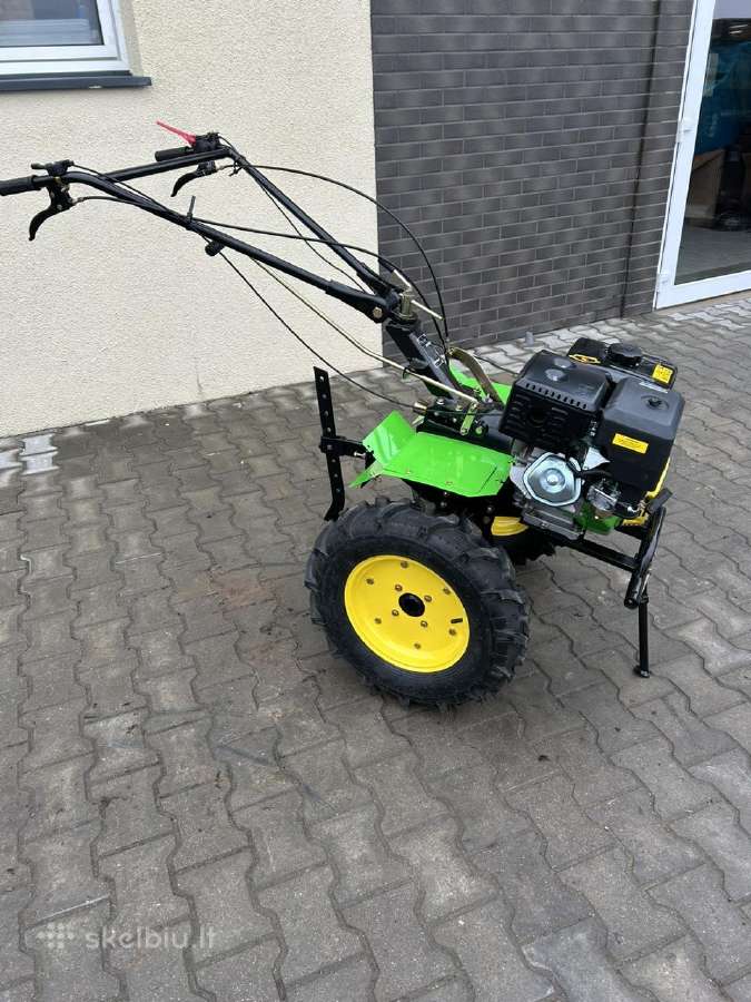Galingas motoblokas su priedais - nuotraukos Nr. 8