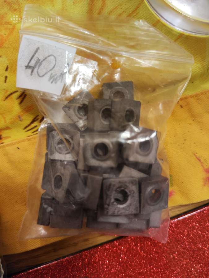 12 mm tekinimo plokštelės prisukamos naujos 40 vnt