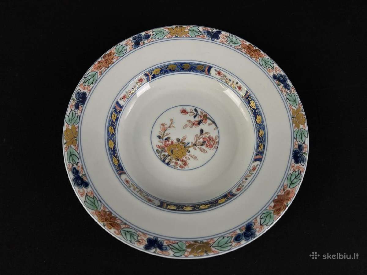 Porcelianinė "raynaud limoges koutani" lėkštė 8v