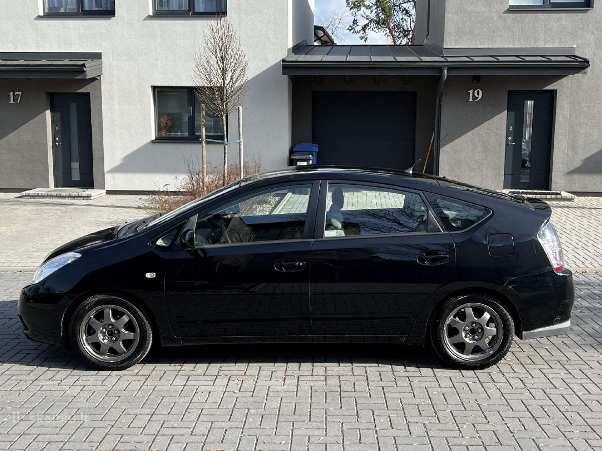 Automobilių nuoma/prius/bolt/pavežėjas Šiauliuose - nuotraukos Nr. 3