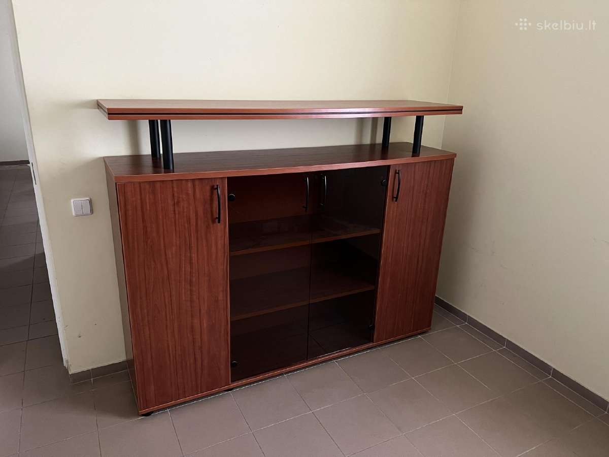 Vadovo kabineto baldų komplektas (4 dalių)