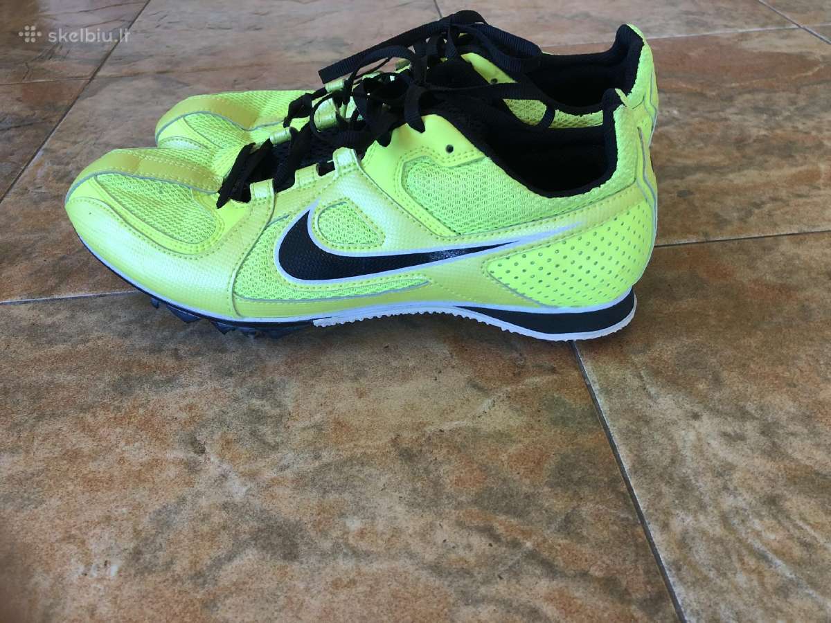 Parduodu startukus Nike Rival Md 42 d.