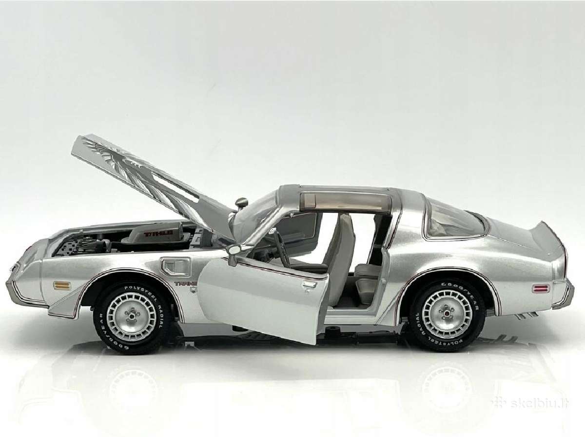 Pontiac Firebird - nuotraukos Nr. 2