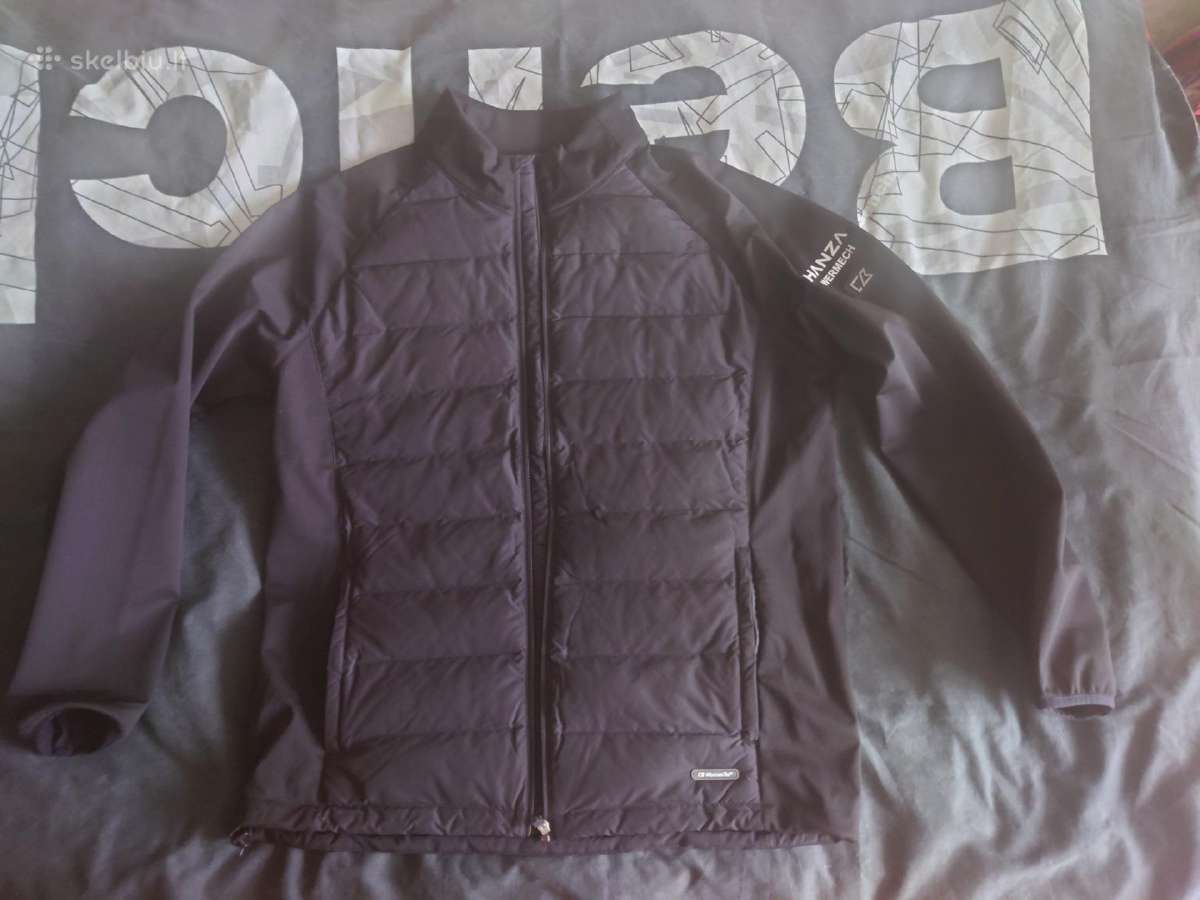 Vyriška windstopper striukė cutter&buck.
