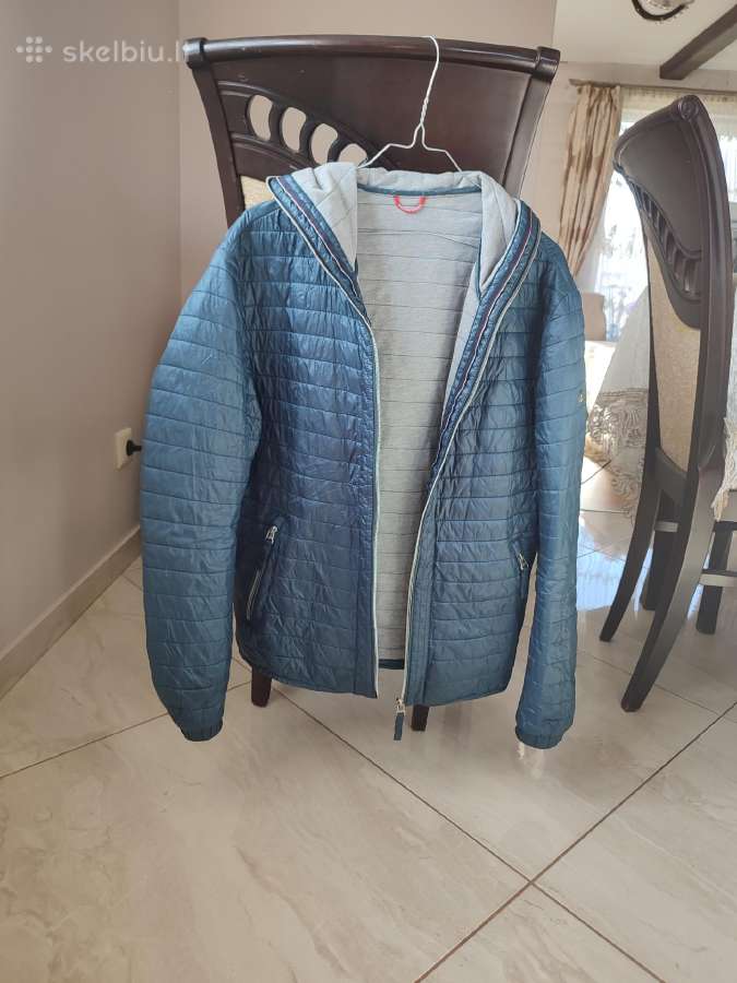 Vaikiška Kingswind striukė ūgiui 166-172. 10 Eur.