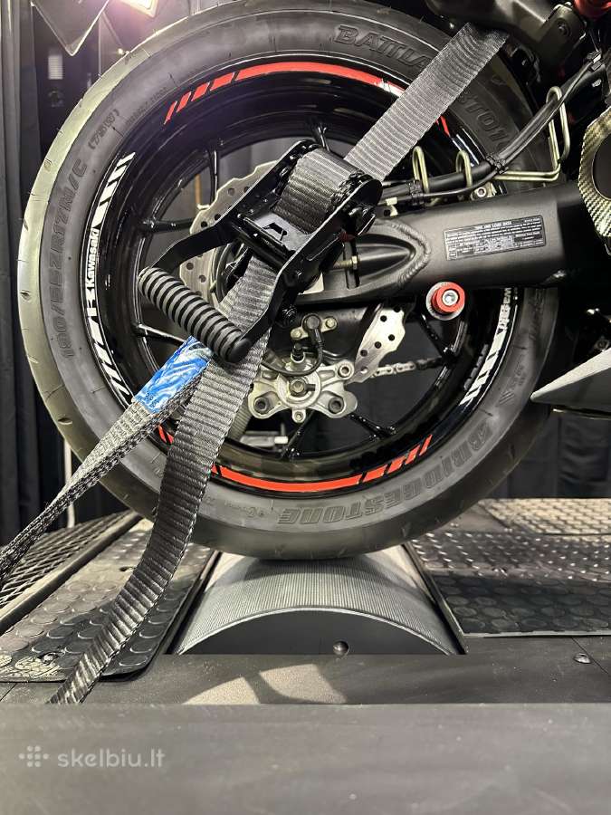 Motociklu dyno stendas chiptuning