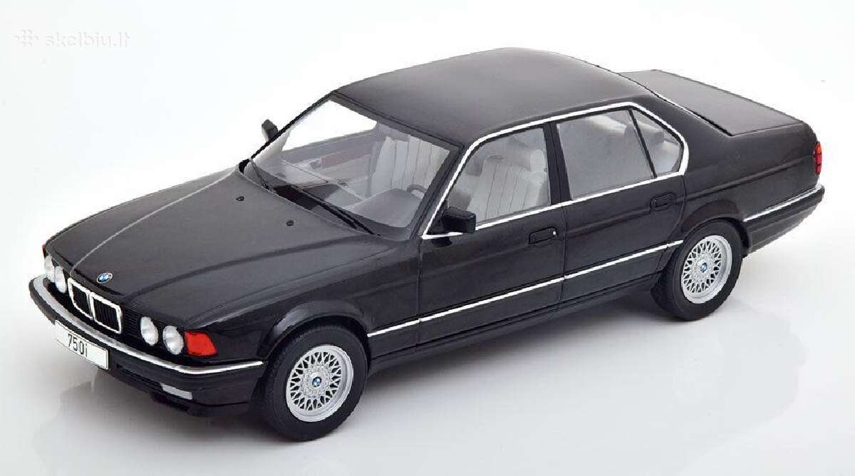 Bmw 750 1/18