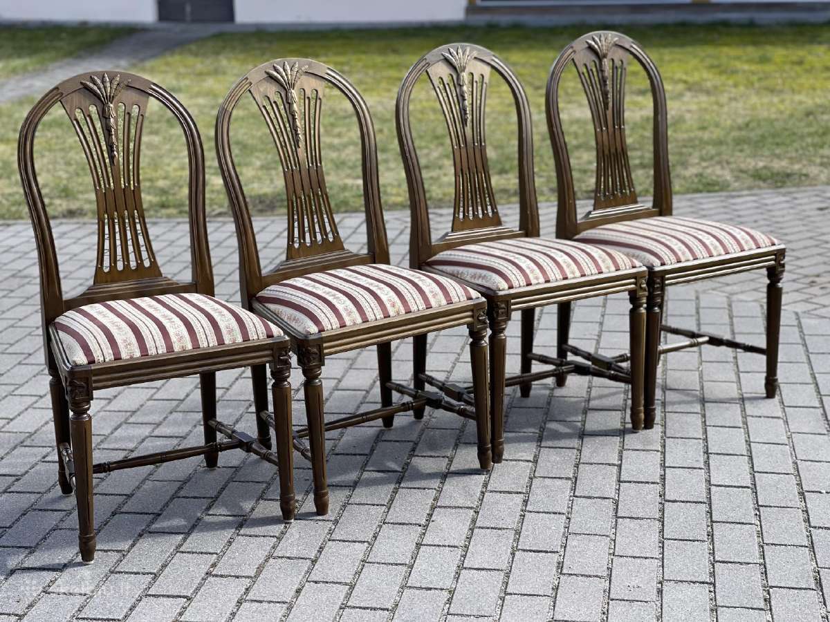 Scandinavu Gustaviansk prabangios kedes