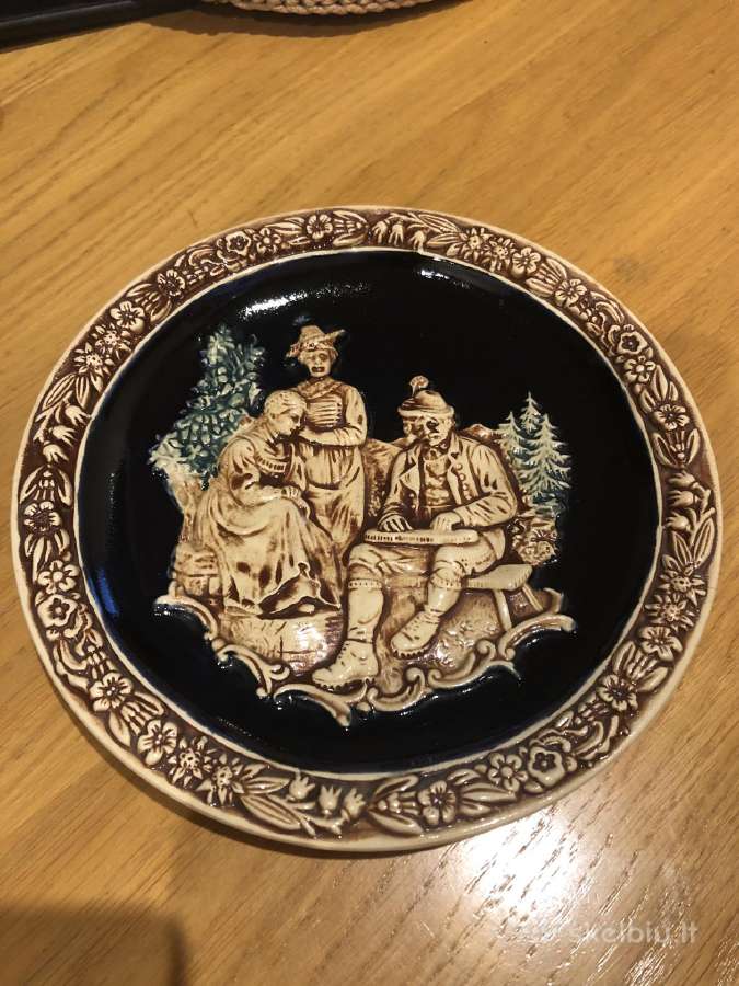Dekoratyvinė lėkštė “Bavariškas vaizdelis