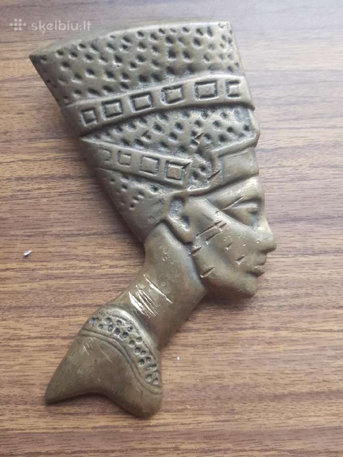 Senas bareljefas