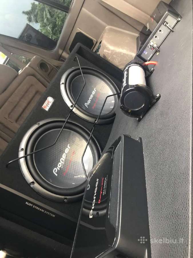Audio aparaturos pajungimas