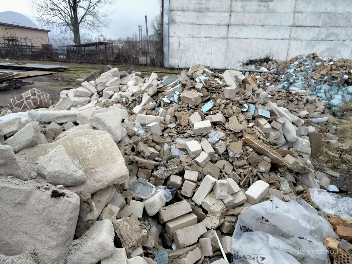 Dovanoju statybinį laužą