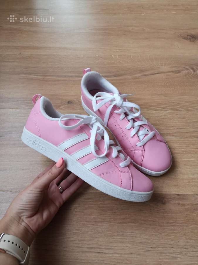 Adidas kedai