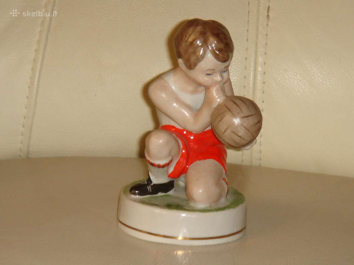 Tarybiniu laiku statulele - nuotraukos Nr. 2
