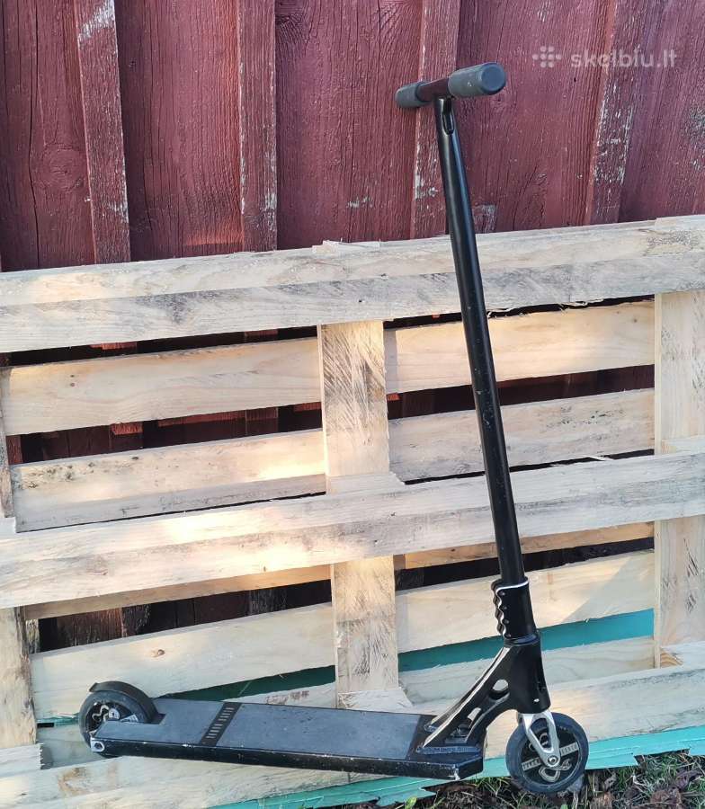 Paspirtukas Movino Black Mamba