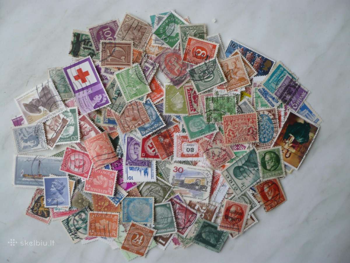 Skirtingu pašto ženklu rinkinys Nr8 , viso 500vnt