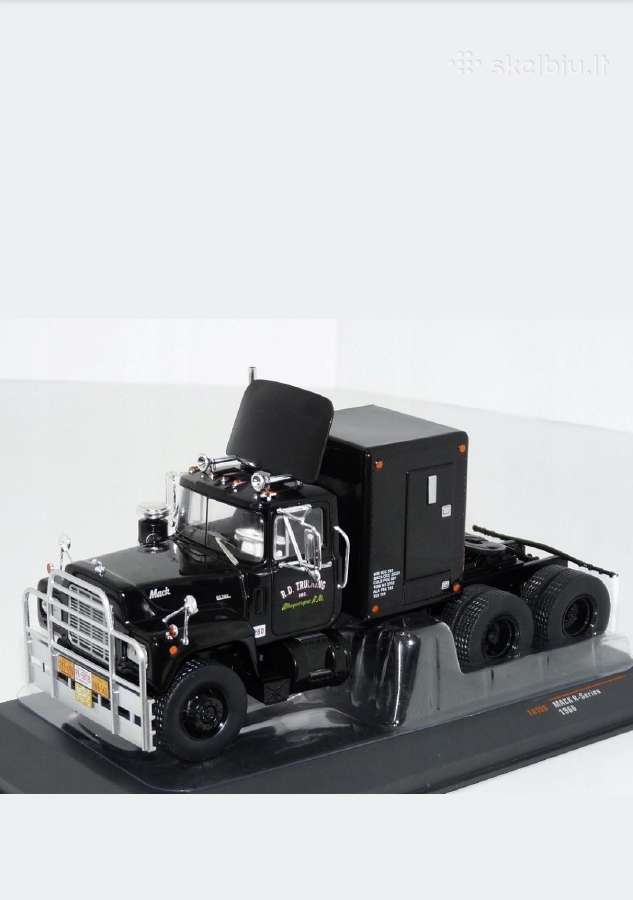 Mack R Series