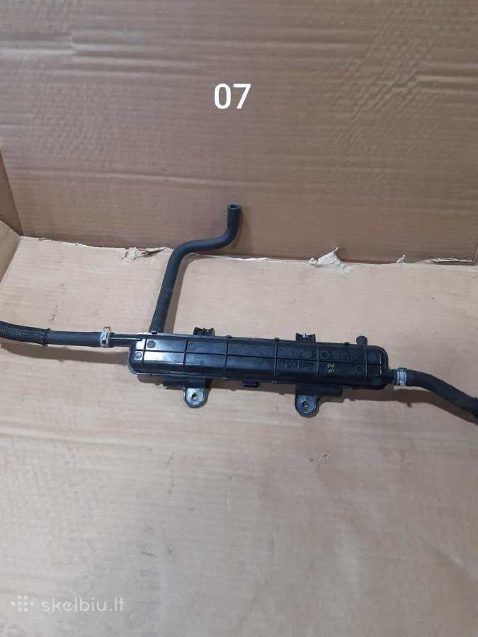 Subaru Outback 2009 2.5 variklio detalės - nuotraukos Nr. 8