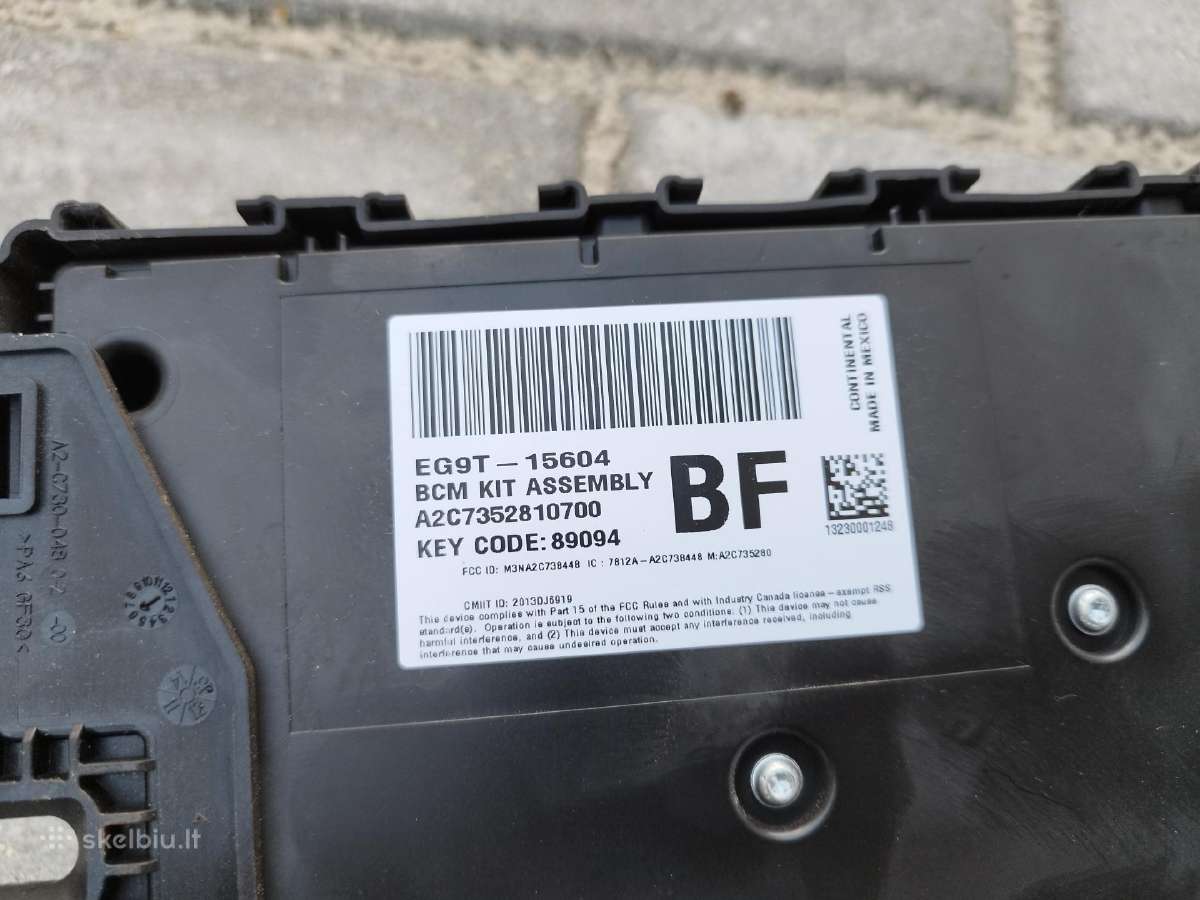 Ford Fusion Hybrid 2014 dalys - nuotraukos Nr. 15