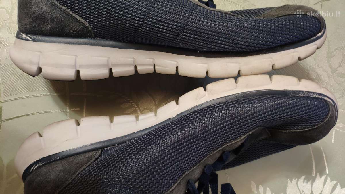 Kedai kelionei Skechers - nuotraukos Nr. 2