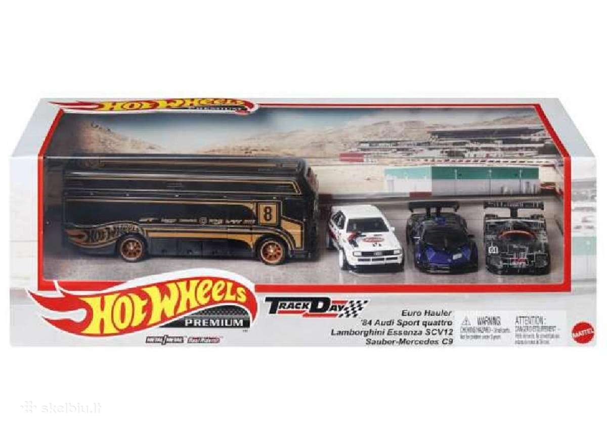 Hot Wheels Track Day Premium Diorama