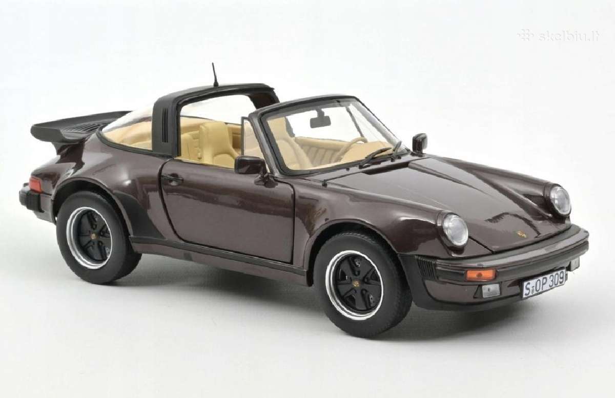 Porsche 911 930