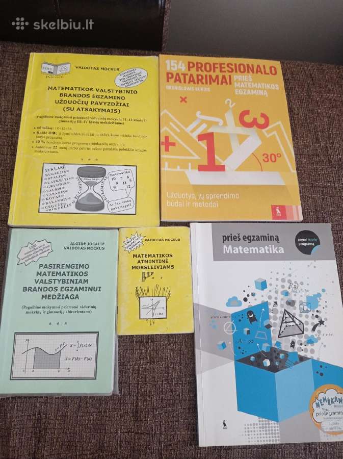 Matematikos vadovėliai prieš egzaminą - nuotraukos Nr. 2