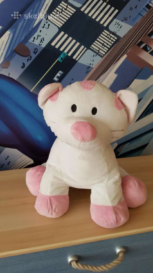 Minkšti žaislai po 4 €.