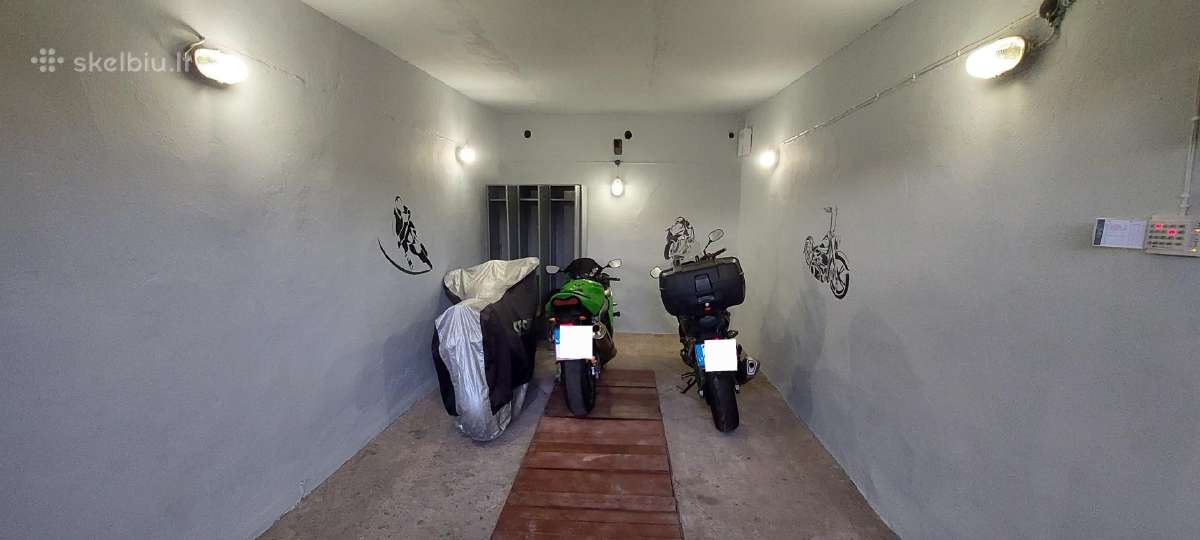 Vieta motociklui - nuotraukos Nr. 2