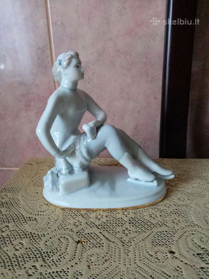 CcccccCCCP Lfz porceliano statulele . .Zr. Foto