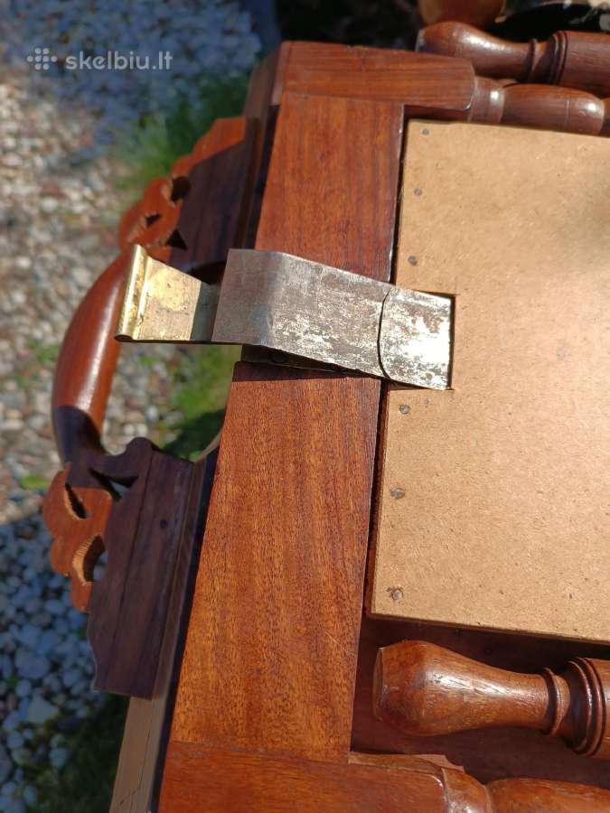 Serviravimo staliukas su žalvario motyvais - nuotraukos Nr. 18