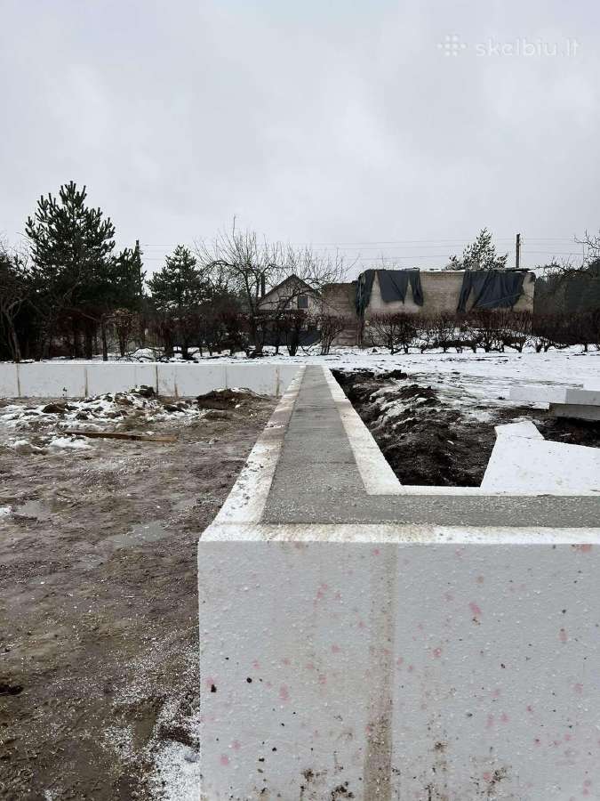 Greitai ir kokybiškai liejame pamatus