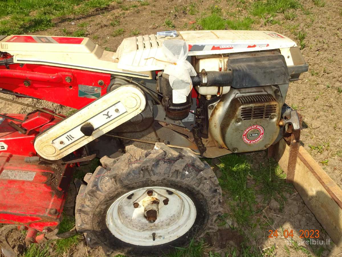 Motoblokas su freza ir buldozeriuku Yanmar