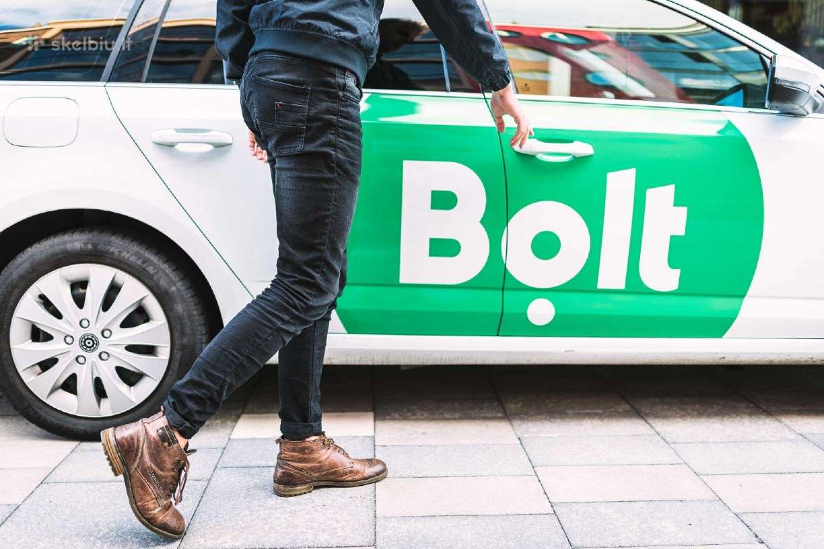 Bolt vairuotojo veikla! Suteikiamas transportas.