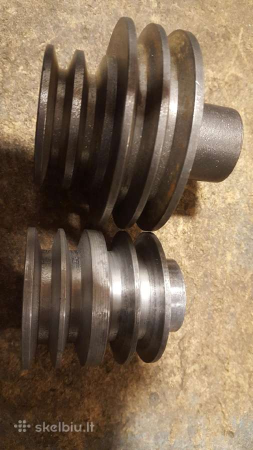 Skriemuliai stakles eglute - nuotraukos Nr. 2