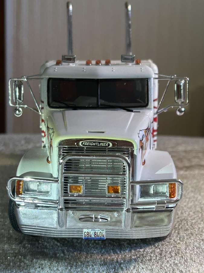 Parduodu modeli Freightliner Fld 120 Special - nuotraukos Nr. 7
