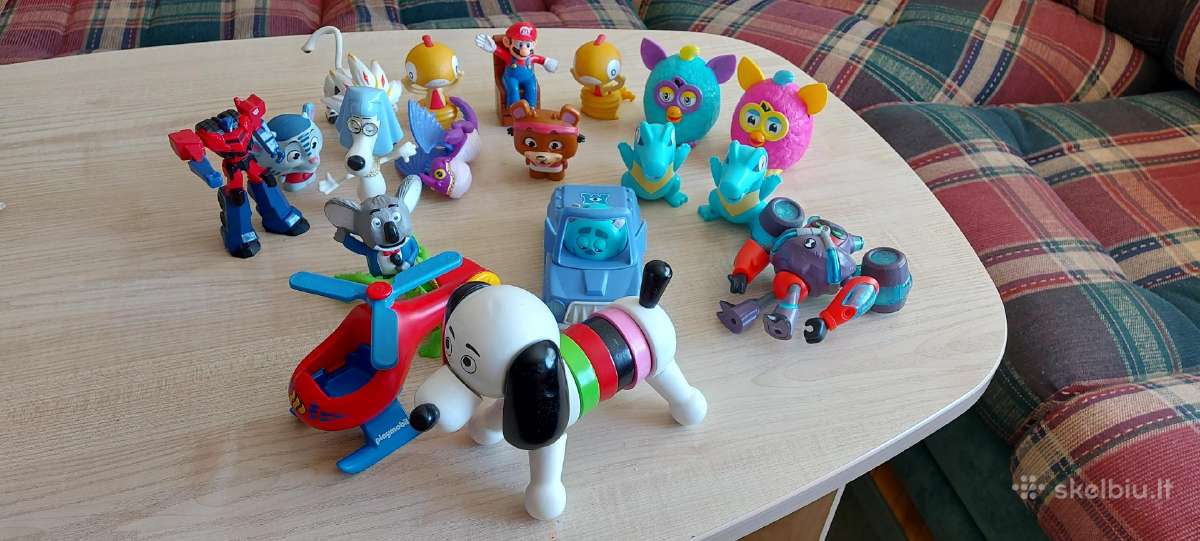 Brio medinis šuo, Playmobil sraigtasparnis ir t.t.