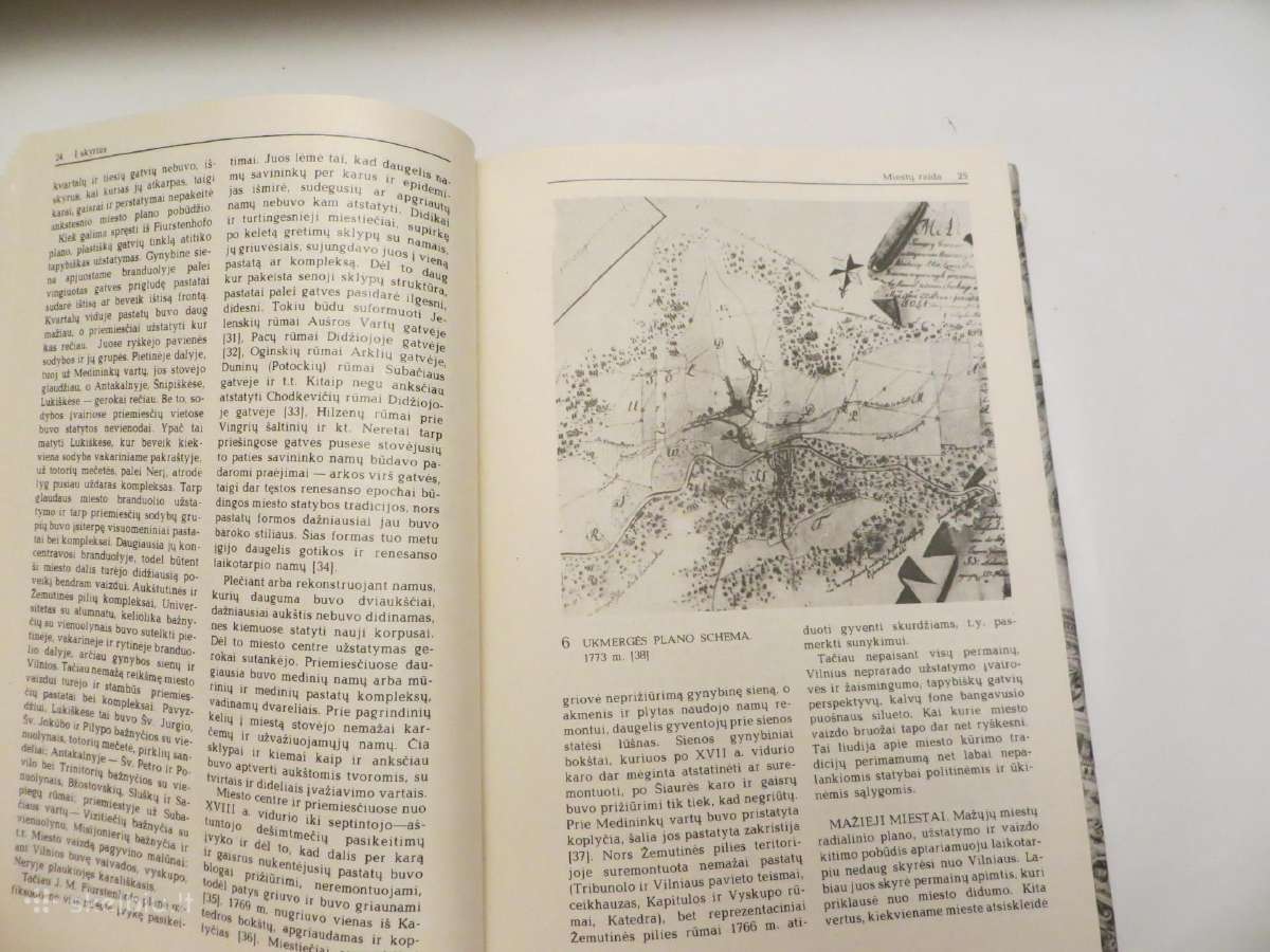 Knyga Lietuvos architektūros istorija 1-2 tomai - nuotraukos Nr. 22