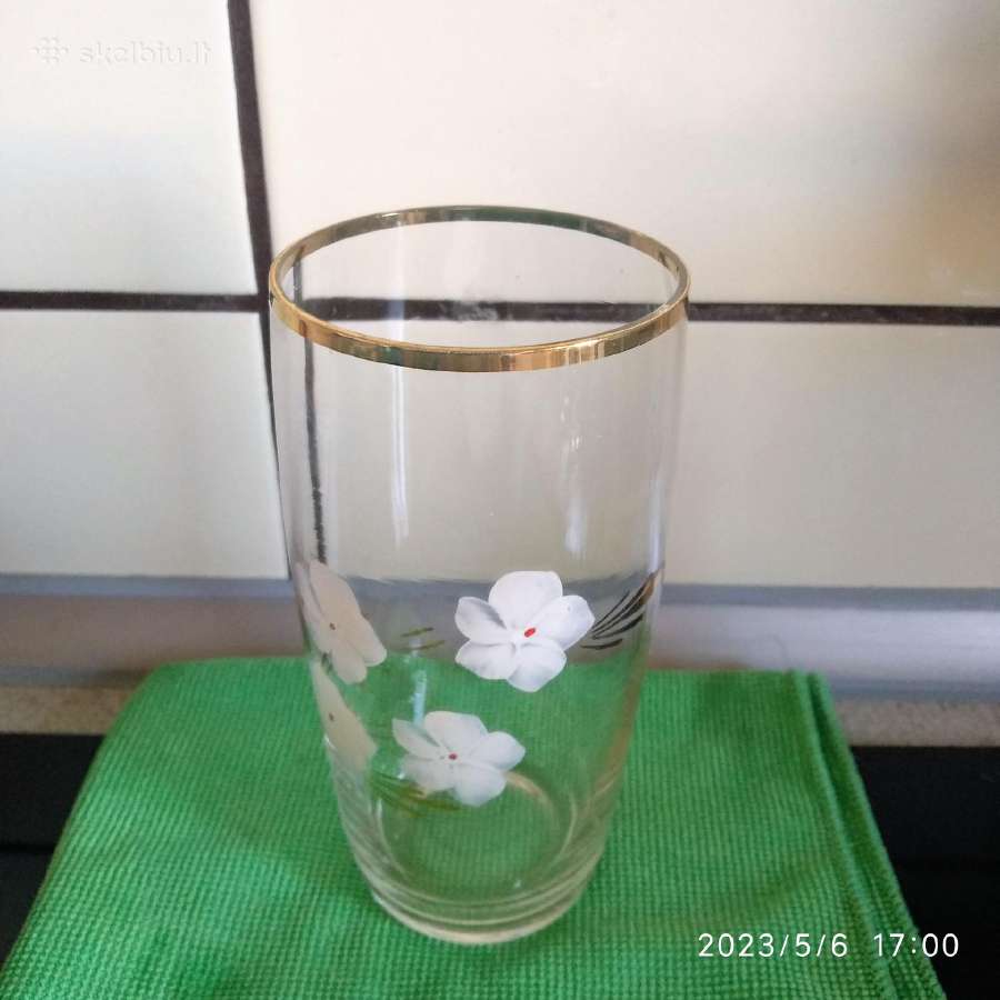 Stiklinės vaisvandeniui