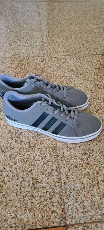 Kedai Adidas - nuotraukos Nr. 3