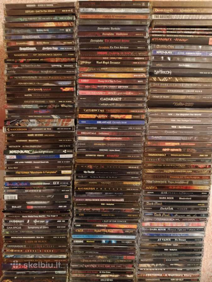 Parduodami metal CD diskai