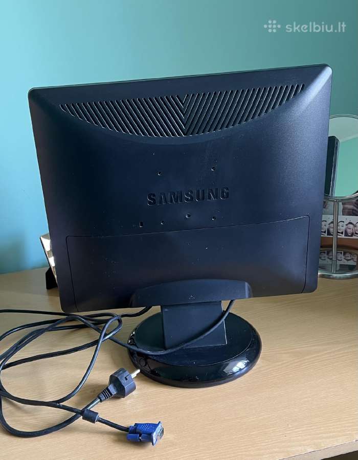 Monitorius Samsung syncmaster 931c 48x48cm - nuotraukos Nr. 3