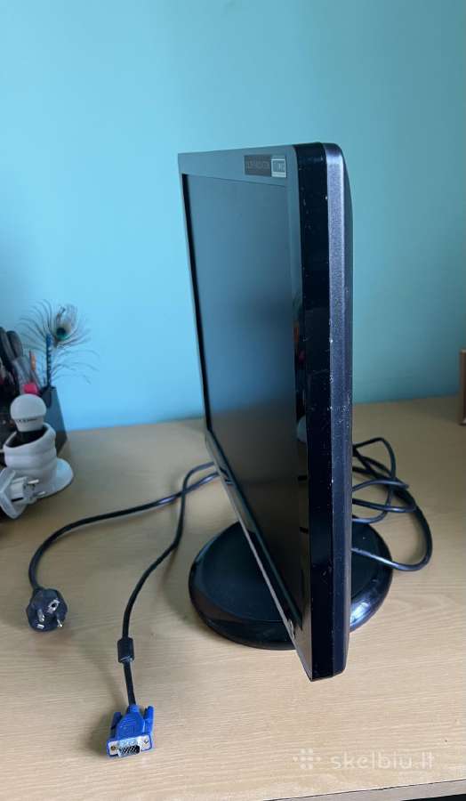Monitorius Samsung syncmaster 931c 48x48cm - nuotraukos Nr. 5