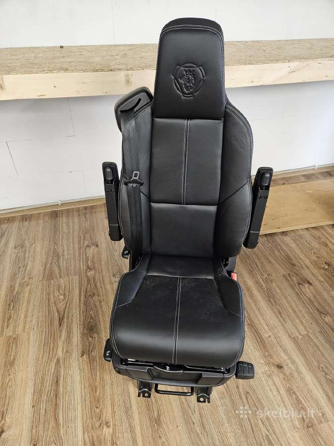 Vilkiko Scania odiniai apmušalai