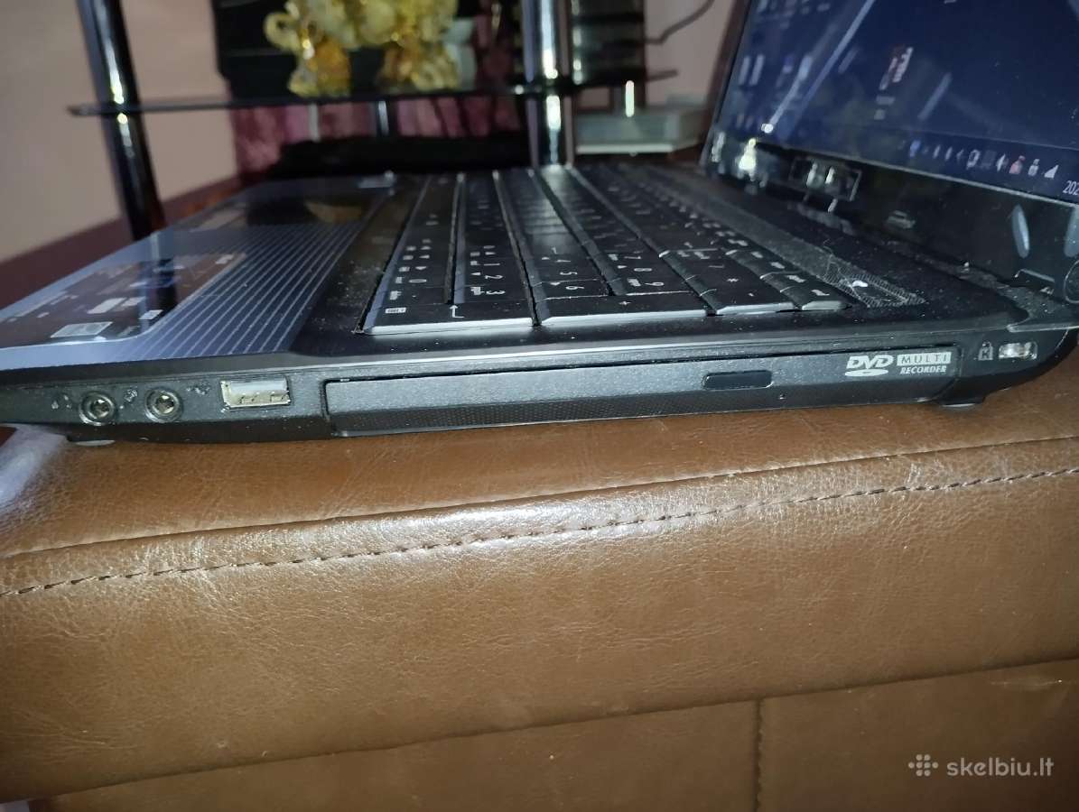 Nešiojamas kompiuteris Asus K53t - nuotraukos Nr. 5