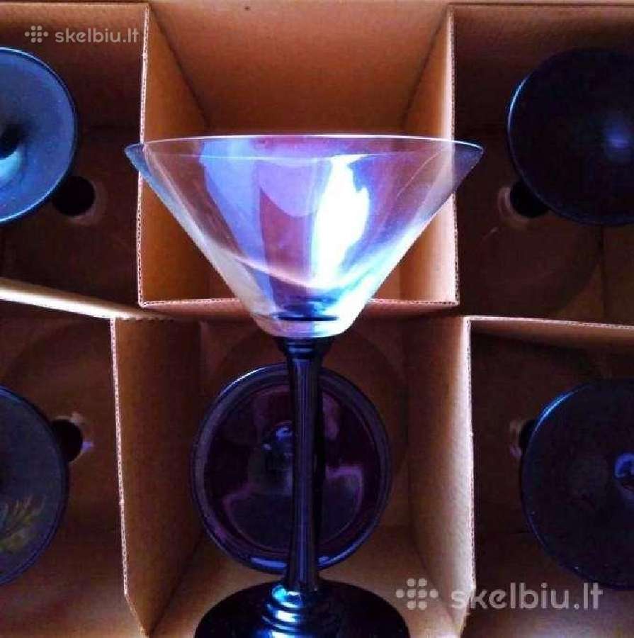 6 taurių judomis kojelėmis komplektas