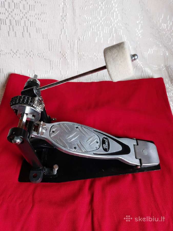 Pearl pedalas