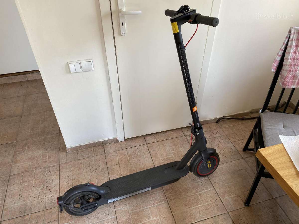 Parduodu beveik nenaudotą Mi Electric Scooter pro2 - nuotraukos Nr. 2