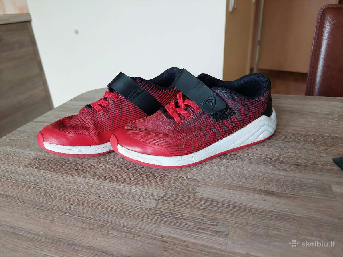 Clarks batukai 29 dydžio